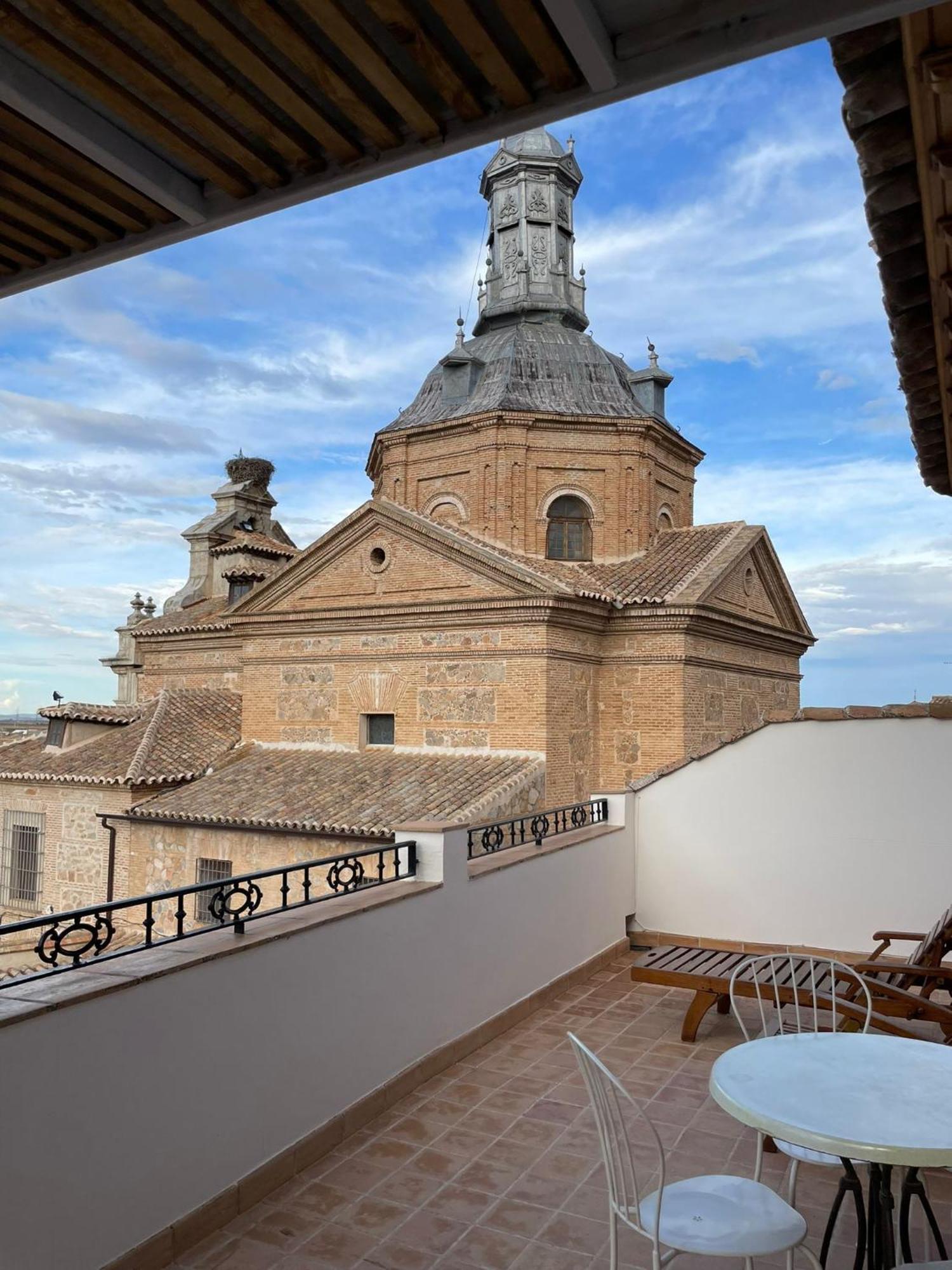 Apartamentos Turisticos La vida de antes Consuegra Exterior foto